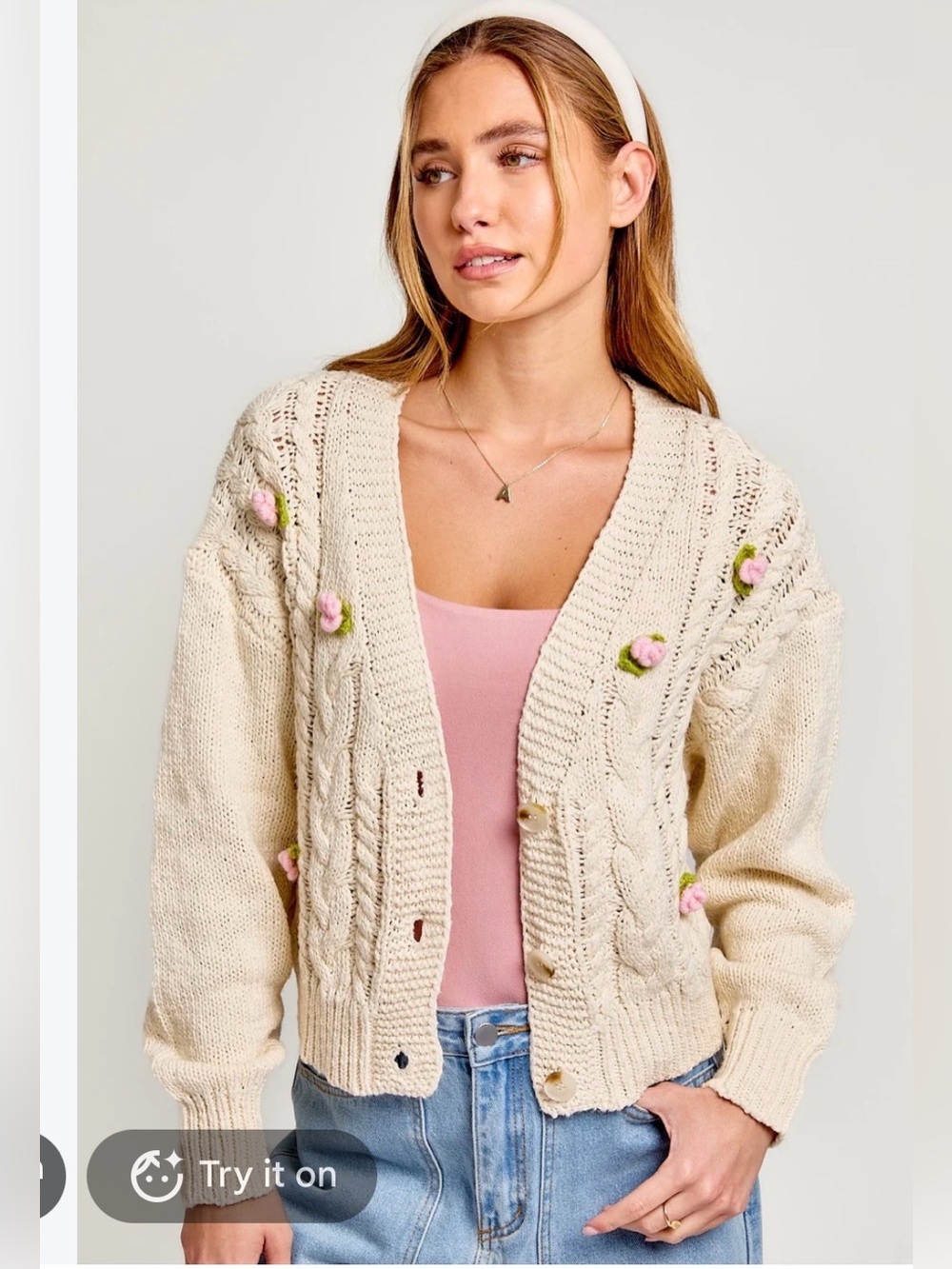 Altar'd State Women's White and Cream Cardigan